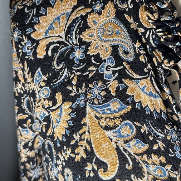 Hem & Thread Large black dress - Picture 10 of 10